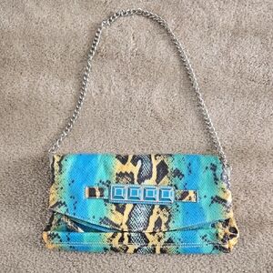 Stylish Blue and Yellow Chain Strap Clutch